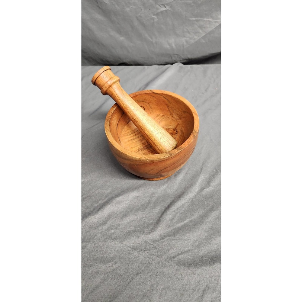 wood mortar and pestle